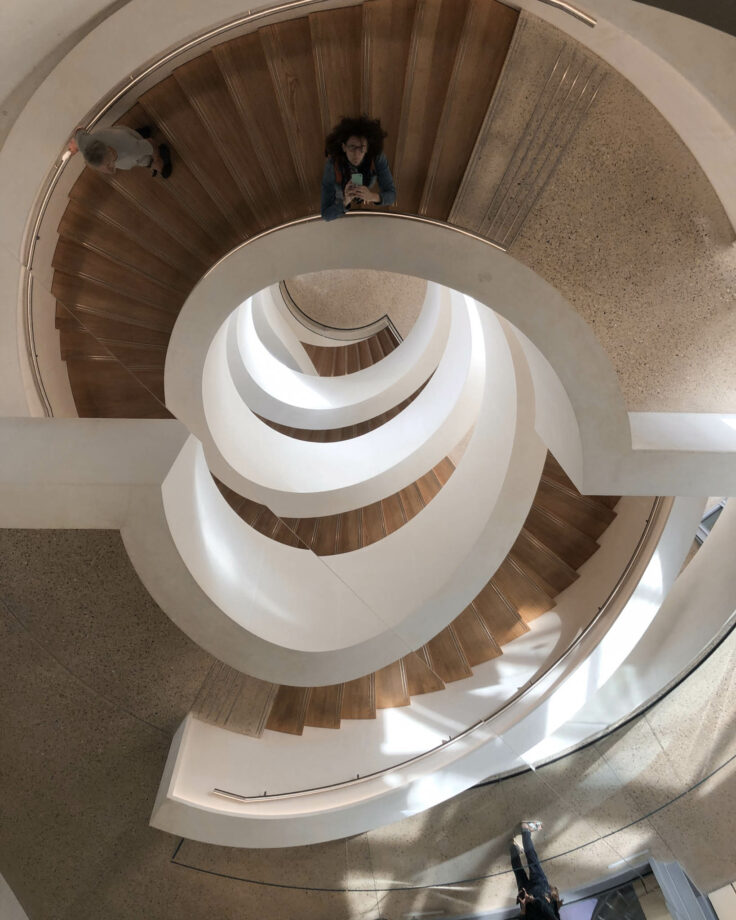 visite de Luma Arles site architecture et art contemporain