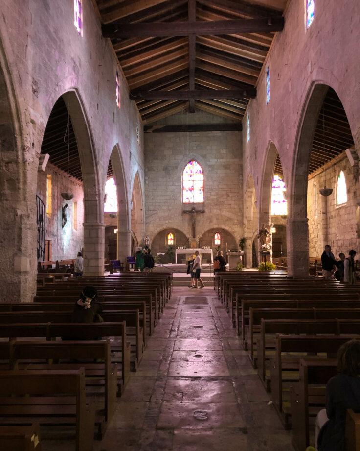 église