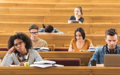 Pédagogie universitaire : interdire les ordinateurs en amphi est-ce vraiment la solution ?